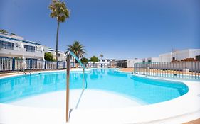 Atalaya Ground Floor Poolside Apartment